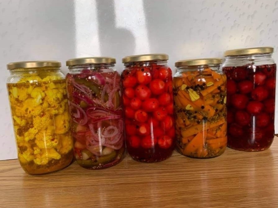 Diverse Preserves Pickles